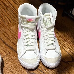 Nike Women's White and Pink High-Top Sneakers